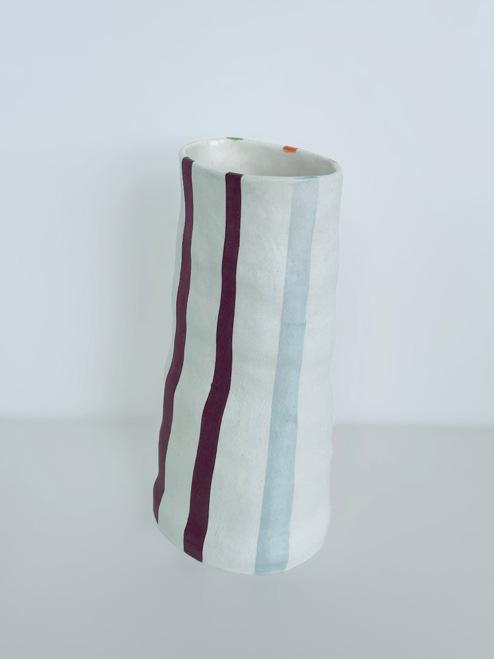 Ceramic Ribbon Vessel 6, Annie Smits Sandano