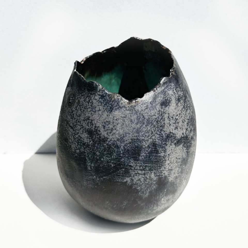 Ei Series 5 - Ceramic - Michelle Huizinga