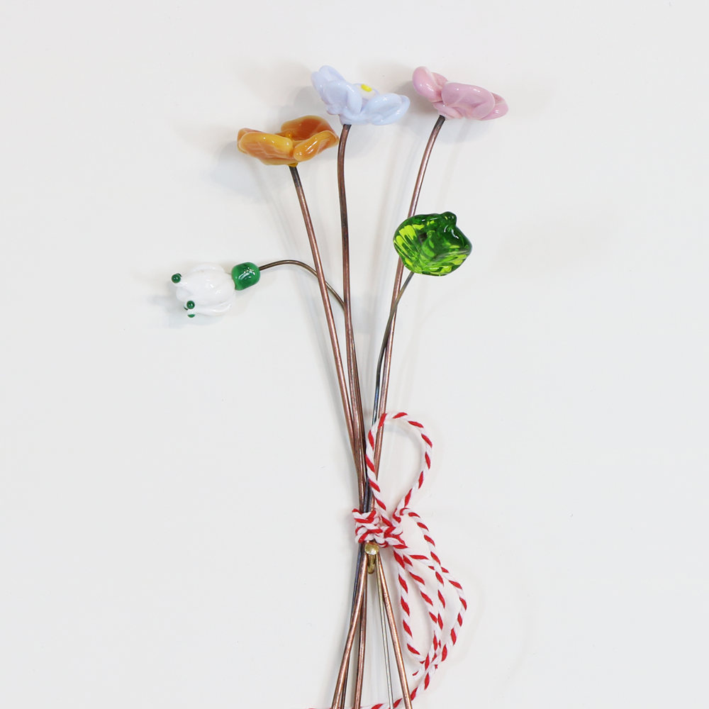 "Pick Me" bunches of 5, Hand made Murano glass flowers and leaves, Frances Hanson