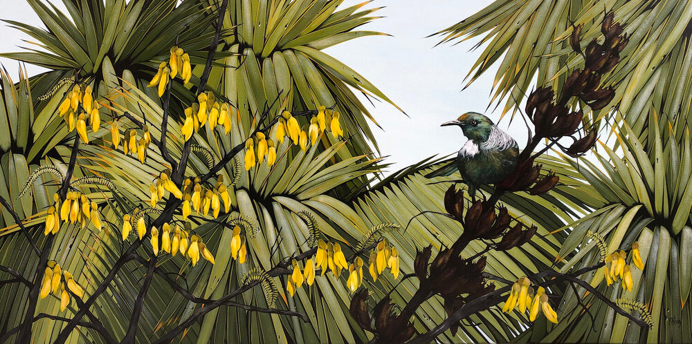 Eyeing Up Dinner | Kirsty Nixon